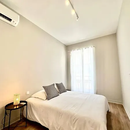 Au Coeur De Pour 4 - Clim & Wifi Apartment